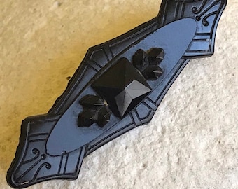 Vulcanite-Antique Victorian Mourning Pin( East Lake Style) 2.15"