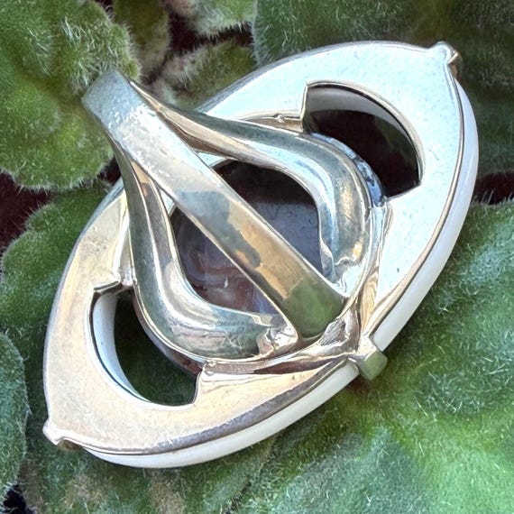 Modernist Statement Ring (White Agate, Autumnal D… - image 7