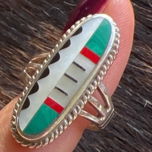 Authentic Zuni Gemstone Inlay Ring- Sterling Silver- 1980s ( Size 7, Face of Ring 1”)