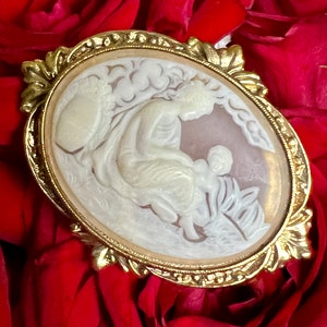 The Story of Moses-Victorian Revival Cameo Glass-Spiritual, Unusual, Beautiful: 1950s,  2.25&quot;x 1.65&quot;