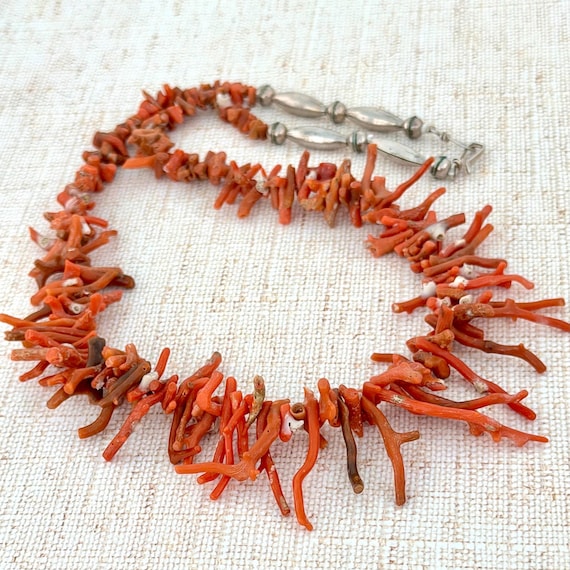 Southwestern Style (Navajo Pearl & Mediterranean Branch Coral Necklace, 1970s) 24”
