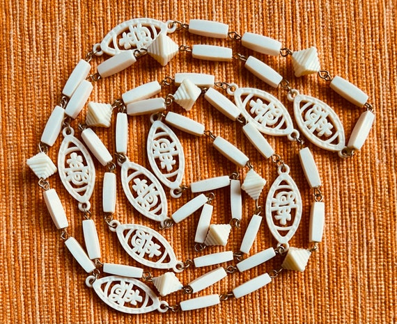 Chinese Happiness Necklace (Late 1950s)-Hong Kong… - image 1