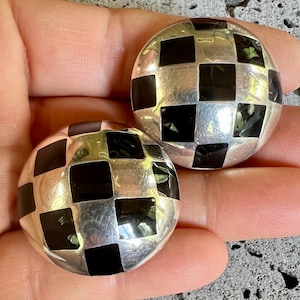 Mexican Retro-Modernist (1980s); Sterling & Black Enamel, Significant Size 1.40&quot;