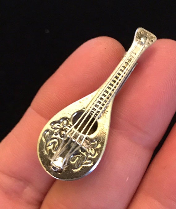 3D-Medieval Lute Beau Sterling- (1.55") 1960s