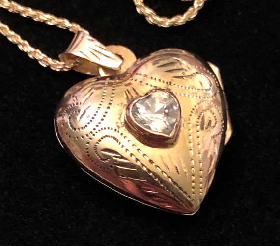 C1940s Etched Sterling Silver Vermeil Heart Locket Necklace Gold Finish
