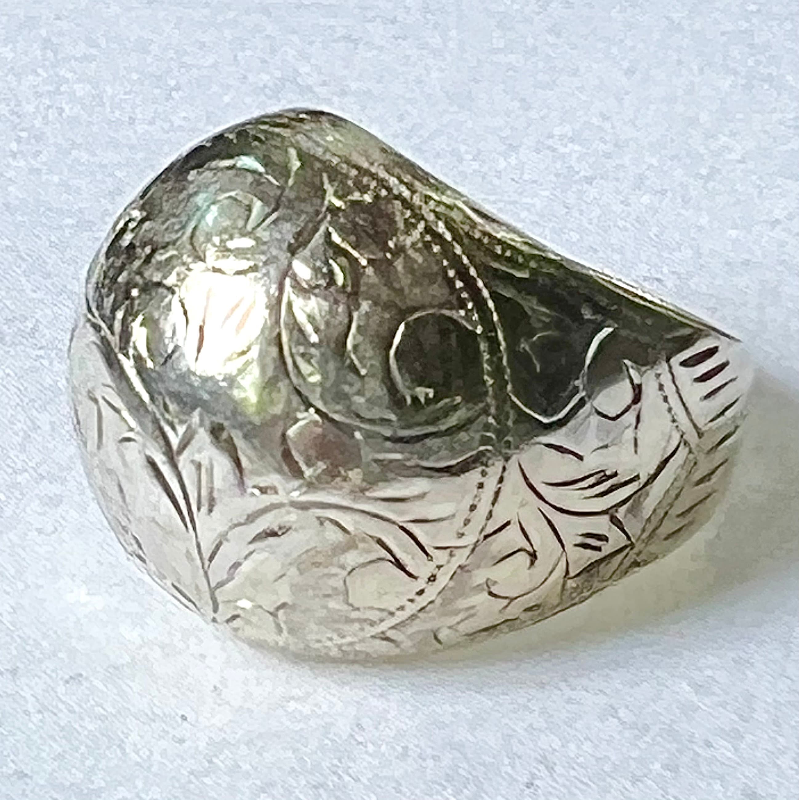 Siam Sterling Ring - Etsy