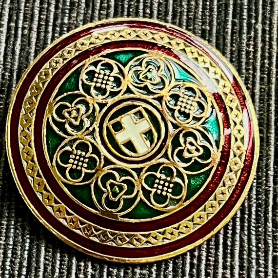 Miracle Shield Brooch-Celtic Knot Work &  Argent … - image 1