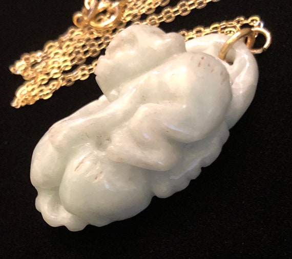 Carved Burmese Jade Pendant - Monkey, Peaches, I … - image 5