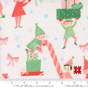 Moda Tiny Christmas by Lizzy House - Elfen Neuheit Weihnachts-Druck auf Schnee (Art.-Nr. 37131 11) - Meterware