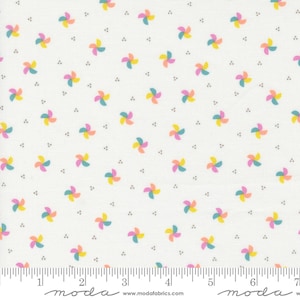 Sherri & Chelsi - Pinwheel Blender Print von Moda Laguna Sunrise auf Off White (Artikelnummer 37684 11) - Meterware