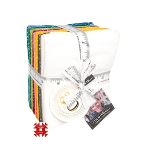Moda Dotty Thatched Fat Quarter Bundle by Robin Pickens