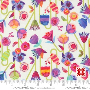 Moda Flower Patches by Amarilys Henderson - Candy Flowers Watercolor Print in Cloud (Item #21822 11) - yardage