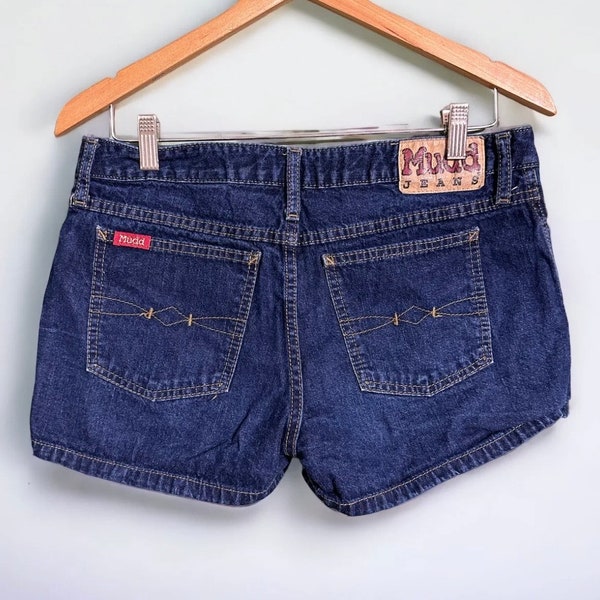 Mudd Shorts Womens 13 (33 waist) Hot Pants Dark Blue Wash 2” Inseam Y2k Juniors