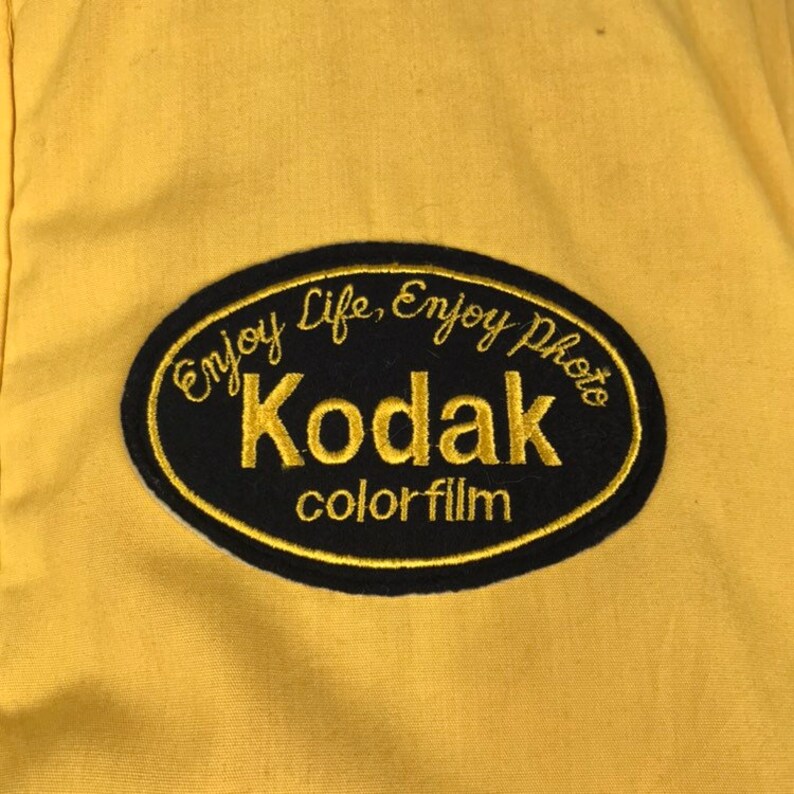 Vintage 90s KODAK COLOR FILM Enjoy Life Enjoy Photo Embroidered Logo Yellow Puffer Windbreaker Jacket Medium Size Fuji Film Sony Accesssorie