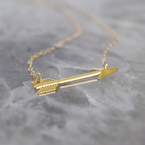 arrow necklace // delicate arrow necklace // gold arrow necklace // gold arrow // bohemian necklace // western necklace