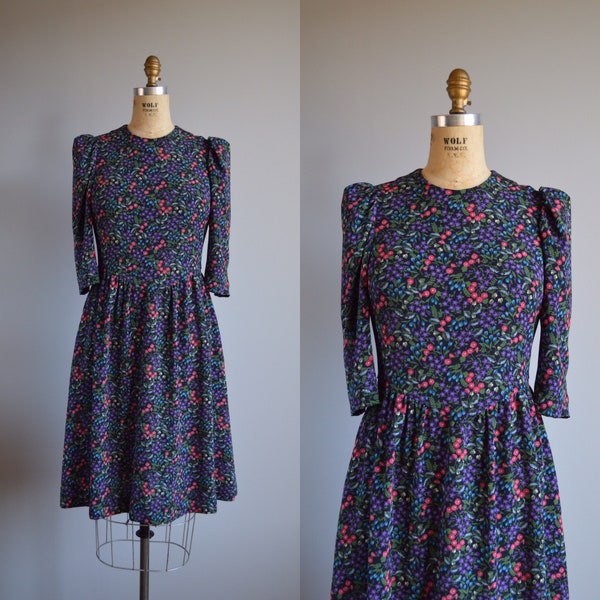 RESERVED... Elizaveta dress - vintage 1980s puff sleeve urban prairie princess dress - 70s 80s dark floral modest dress