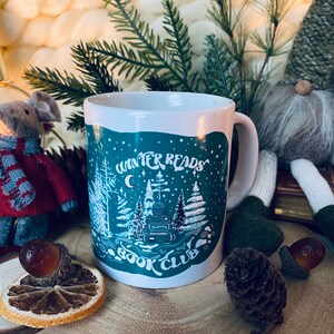 Christmas mug for a book lover