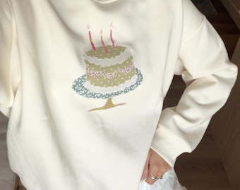 Birthday Cake Applique Digital Download / Cricut SVG Cut File & Printable PDF Sewing Pattern