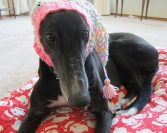 Greyhound knitted cap baby blue or pink