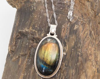 Flashy Labradorite and Sterling Silver Necklace