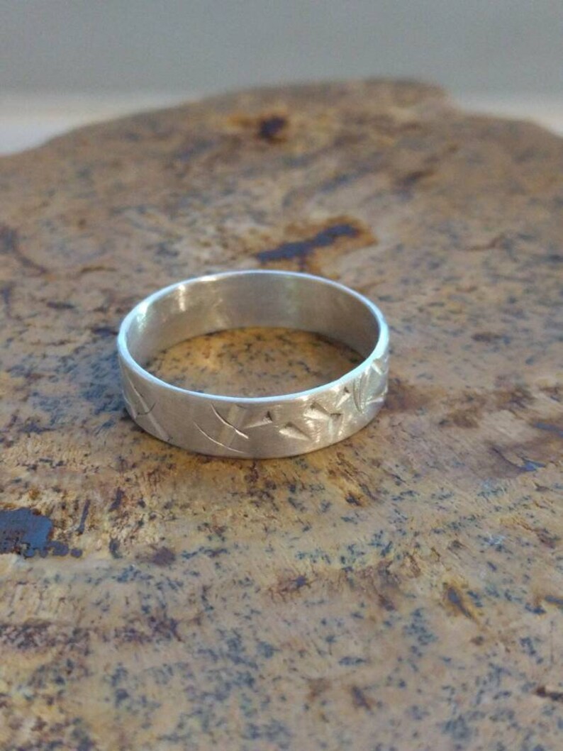 Seeking strength in Nature, Sterling Silver ring, Men & Women's ring/unisex, unique handmade hammered texture 'the Bamboo' collection image 8