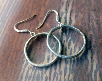 Virtuous Circle, Irregular hoop earrings, small and discreet hammered sterling silver 925, unique handmade pieces, brushed or polish finish