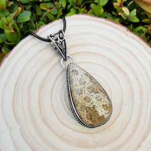 Koralle Fossil Halskette In Sterling Silber Boho Kristall Halskette GypsyJewelry Statement Anhänger Unikat Schmuck Unikat Geschenk