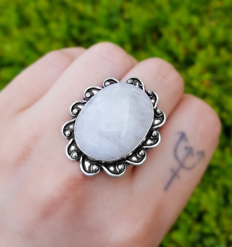 Rainbow Moonstone Statement Bague Sterling Silver Boho Bagues Taille US 8 1/2 Bijoux uniques One Of A Kind Cadeau GypsyJewelry image 2
