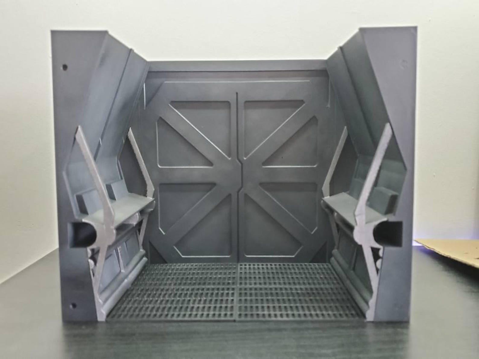 Sci-fi Alien Hallway Diorama Model Kit - 1/10-1/12 Scale - Etsy