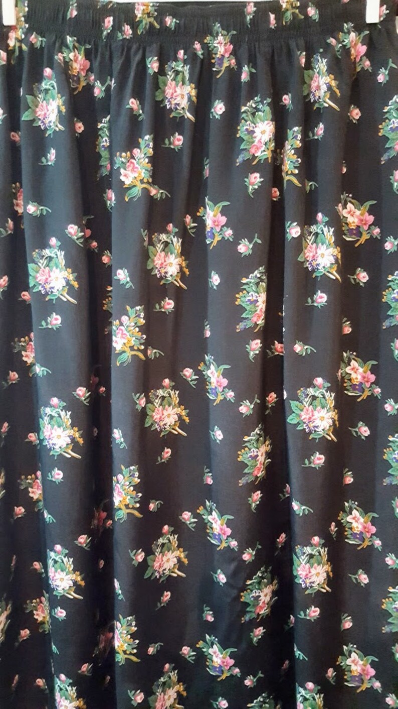 Floral Print Midi Skirt