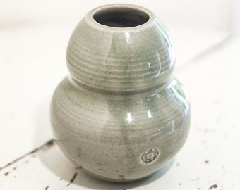 Small/Medium Green Ceramic Vase | Handmade pottery vase