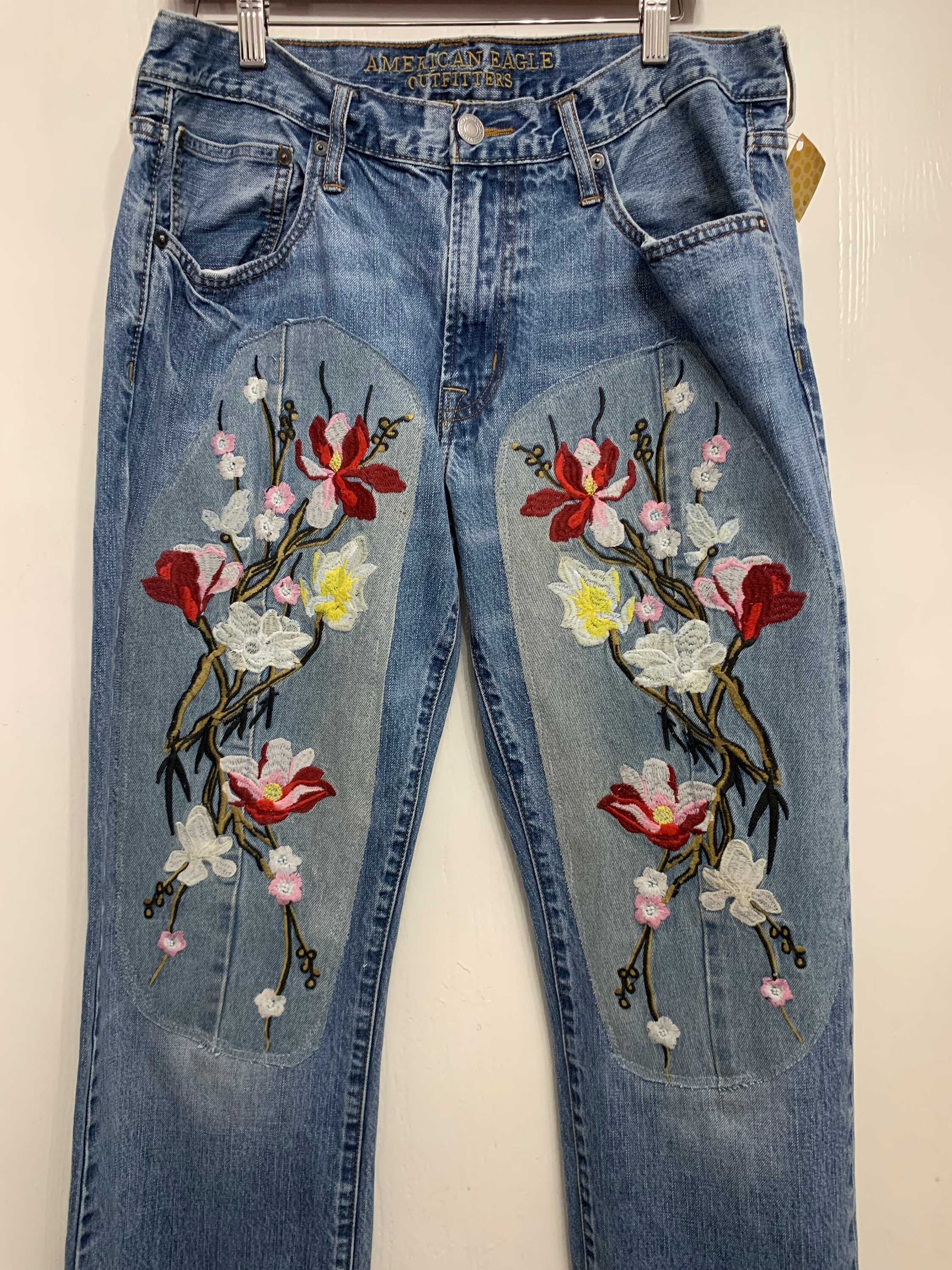 American eagle floral embroidered deals jeans