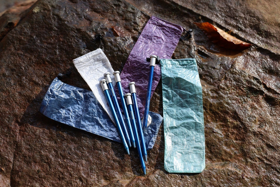 Dyneema ultralight tent stake bag