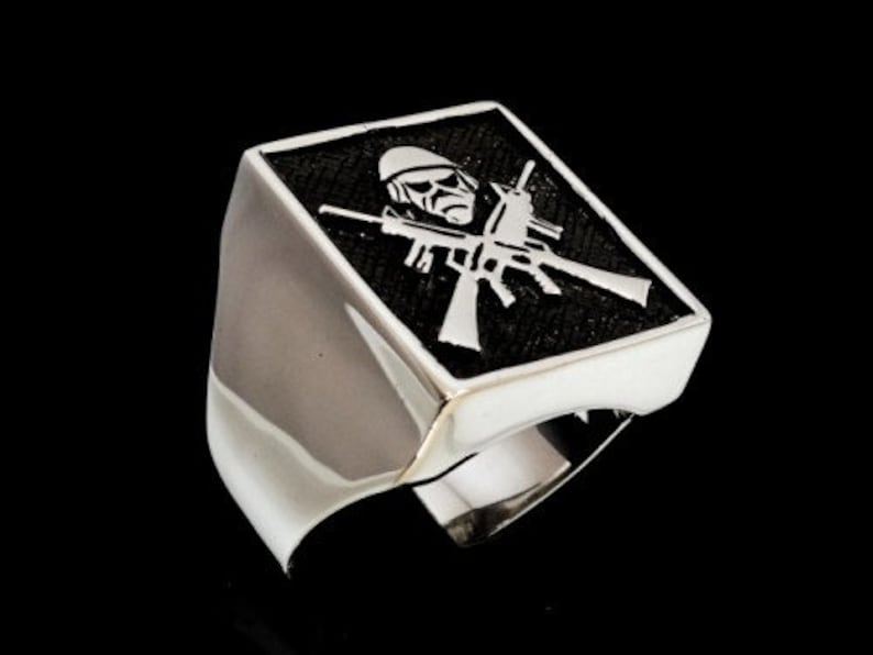 Sterling Silver mens signet ring Army Veteran with crossed Machine Guns symbol high polished and antiqued Sterling silver 925