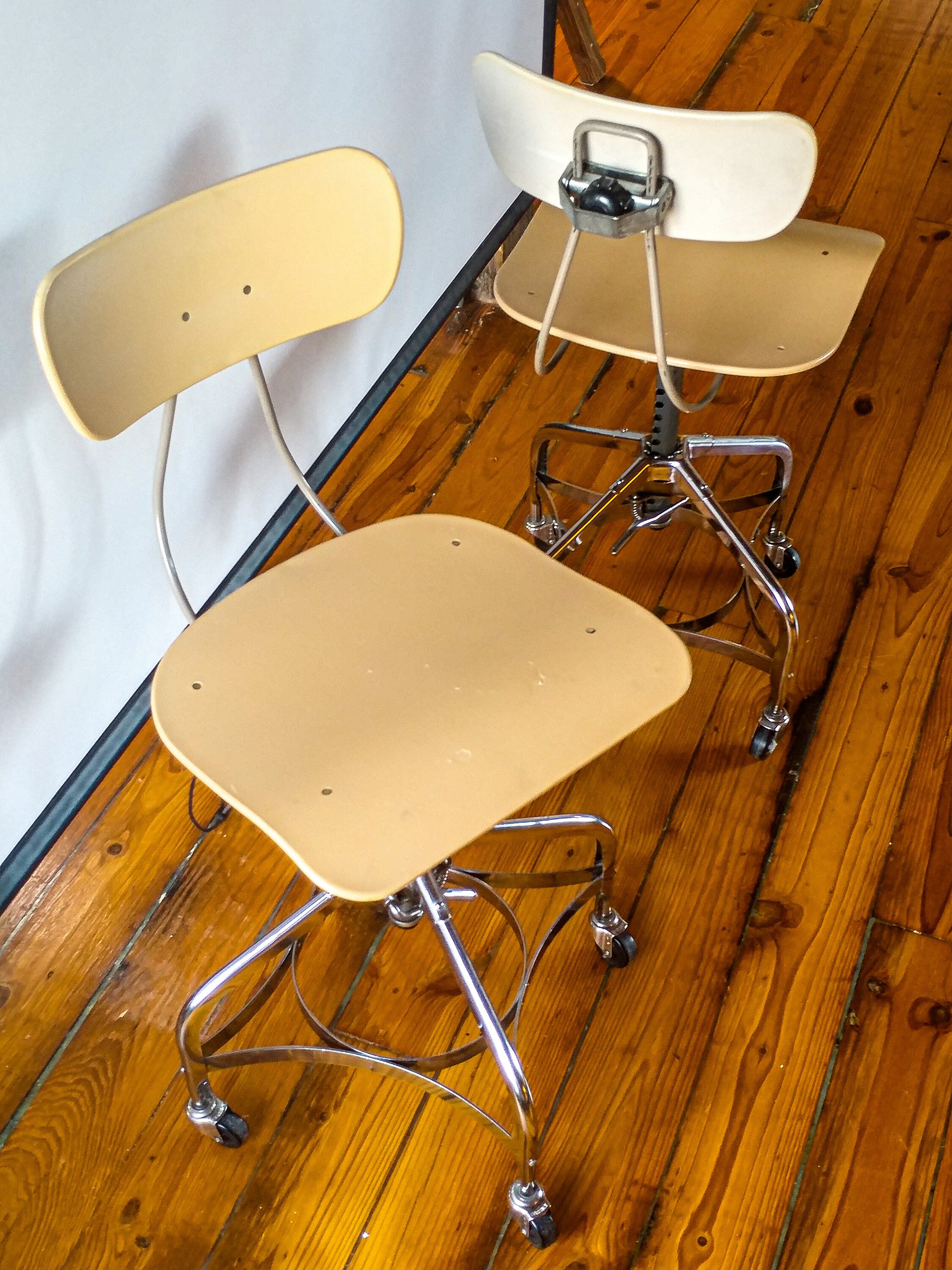 Toledo Swivel Chair - Etsy