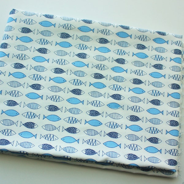 Fish Fabric / Cotton / White Blue / Animal Fabric / Modern / Simple / Cute / Dressmaking Pants Shirt Quilt Mat Burpee Bandana / Half Metre