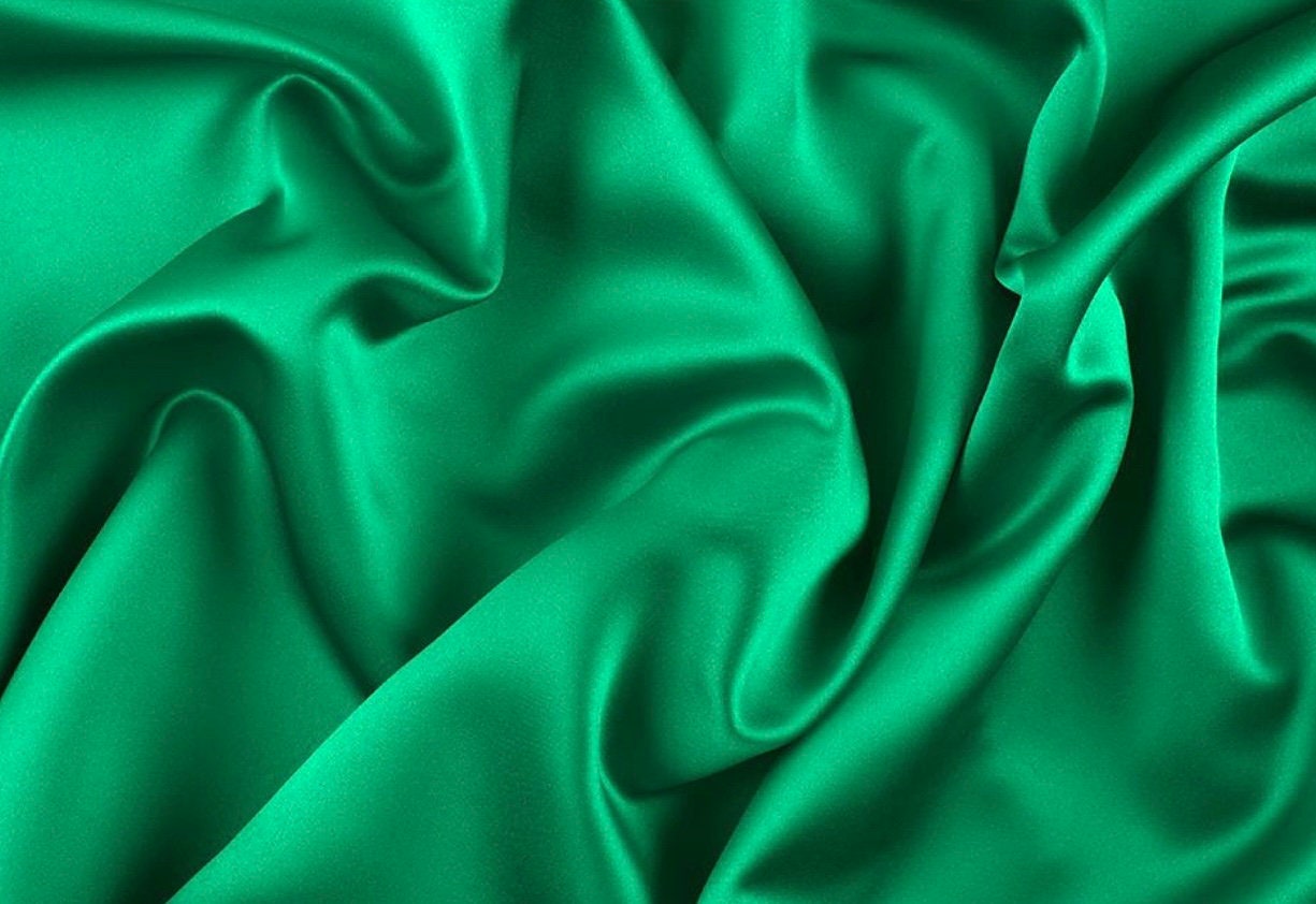 kelly green satin shoes