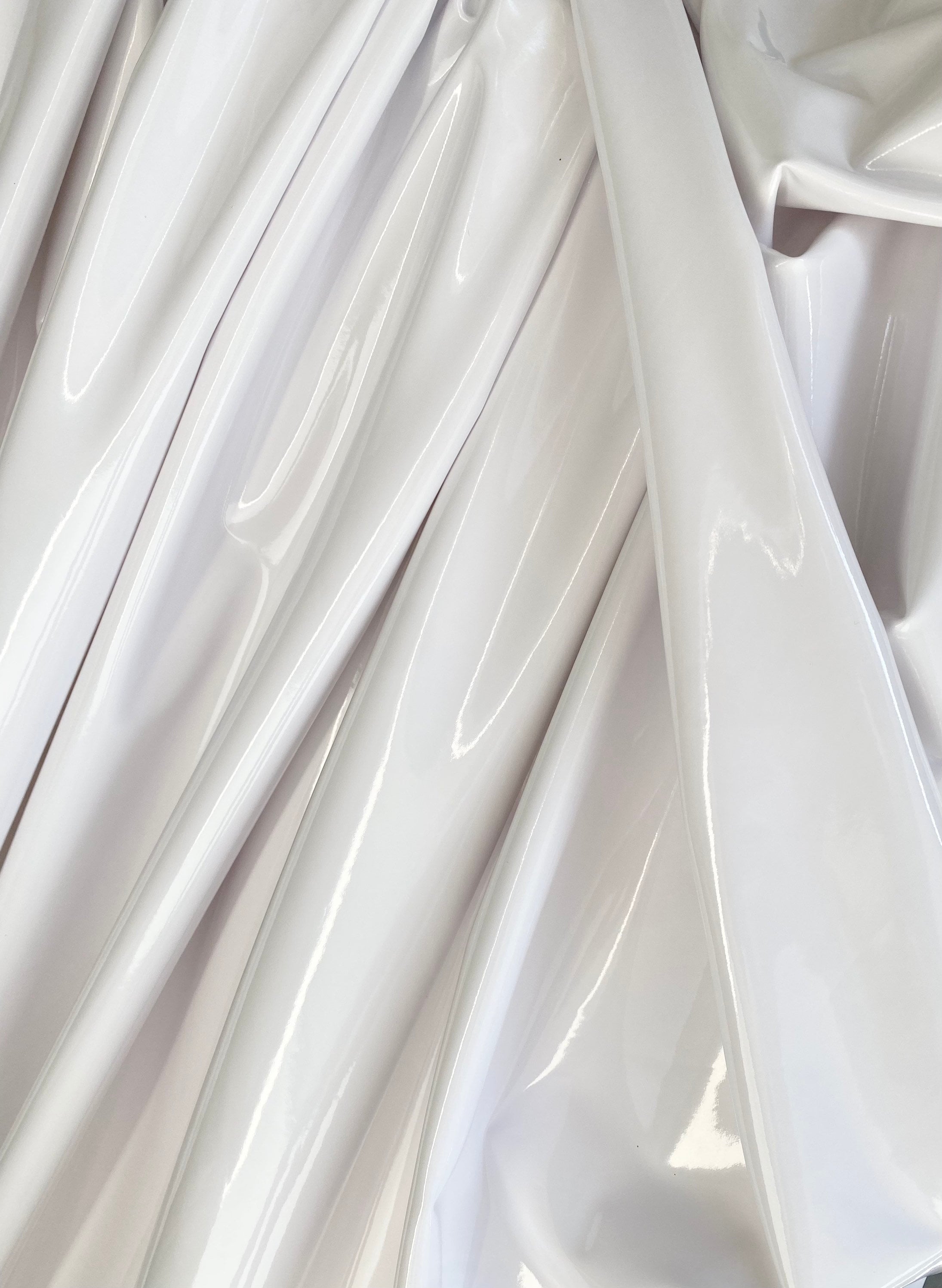 White Shiny Glossy PVC Pleather 4 Way Stretch Fabric , White Latex Fabric  by Yard, White Faux Patent Leather, White Stretch PVC Vinyl Fabric -   Norway