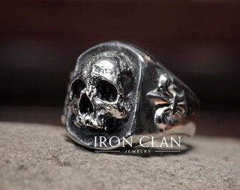 FLEUR DE LIS (Handsculpted Ring • 925 Silver & Gold Skull Ring)