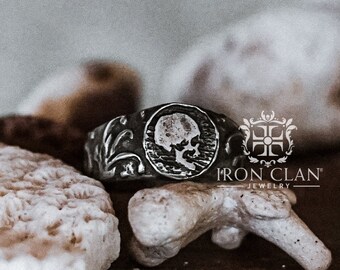WREATH (Handsculpted Ring • 925 Silver & Gold Skull Gothic Ring)