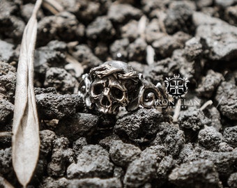 EMPRESS (Handsculpted Signet Ring • Gothic Signet Ring)