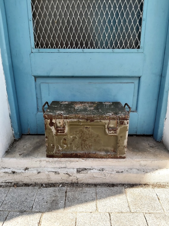 ヴィンテージ第二次世界大戦軍用弾薬箱：1944年製金属箱 - Etsy 日本