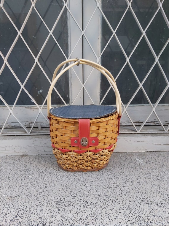 Vintage Wicker/Rattan Handmade Purse - image 1