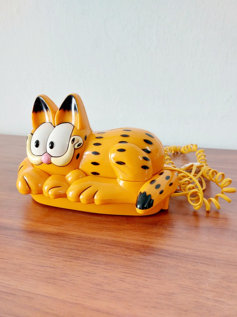 Vintage Garfield Telephone image 3