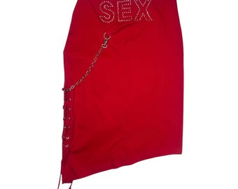 Midi-jupe rouge à lacets chaîne à strass vintage | Taille basse asymétrique en coton (taille S)