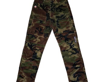 Vintage 2000s KILLAH High Rise Camo Utility Corduroy Baggy Rave Pants | Size M
