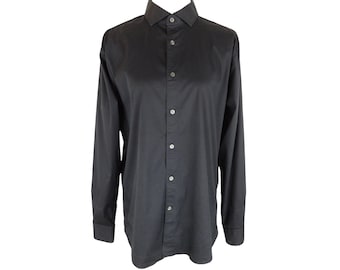 Vintage 2000s Y2K Men's Minimalist Solid Basic Black Collared Long Sleeve Button Up Shirt | Men’s Size S