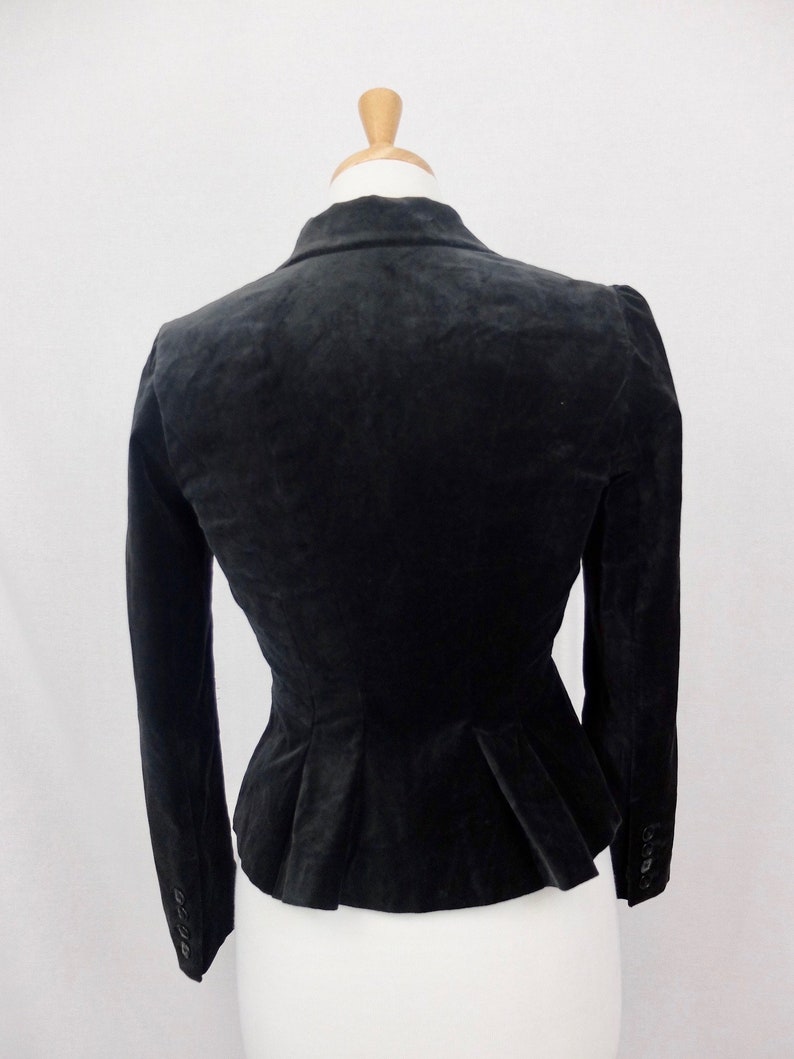 Vintage 1990/'s Women/'s Gap Victorian Avant Garde Style Button Up Black Velvet Blazer