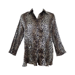 Vintage 90s Y2K Silky Bohemian Chic Funky Party Cheetah Animal Print Brown & Black Collared long Sleeve Button Up Shirt | Women’s Size M