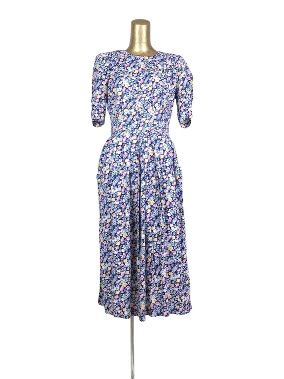 Vintage 80s Romantic Floral Fit and Flare Half Sle